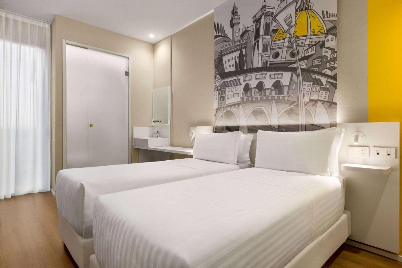 Wyndham Garden Florence Ngoại thất bức ảnh