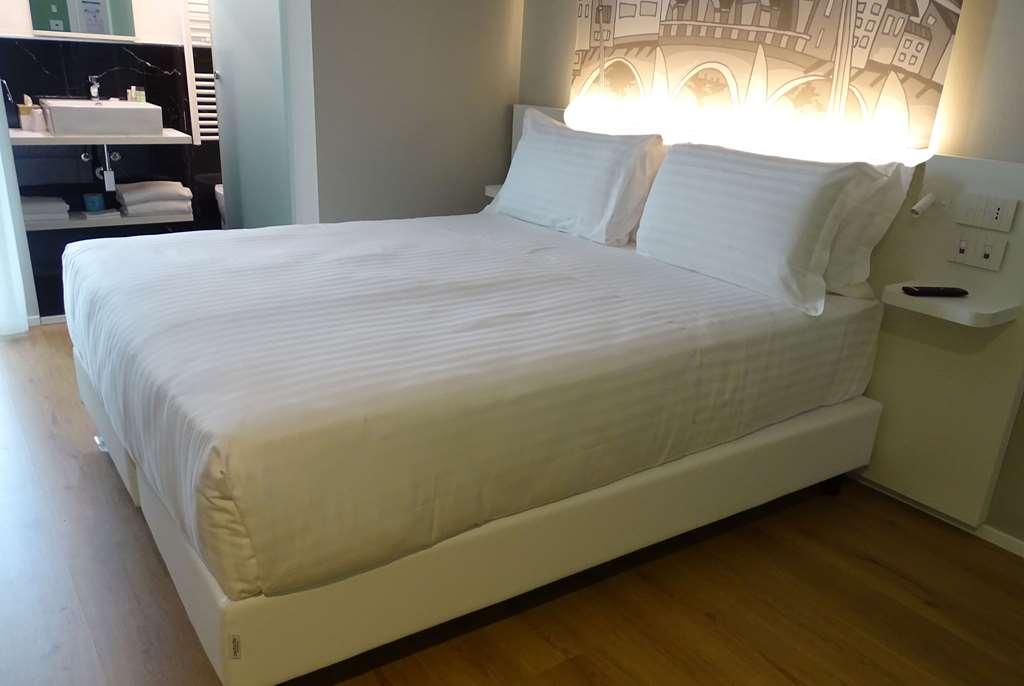 Wyndham Garden Florence Phòng bức ảnh