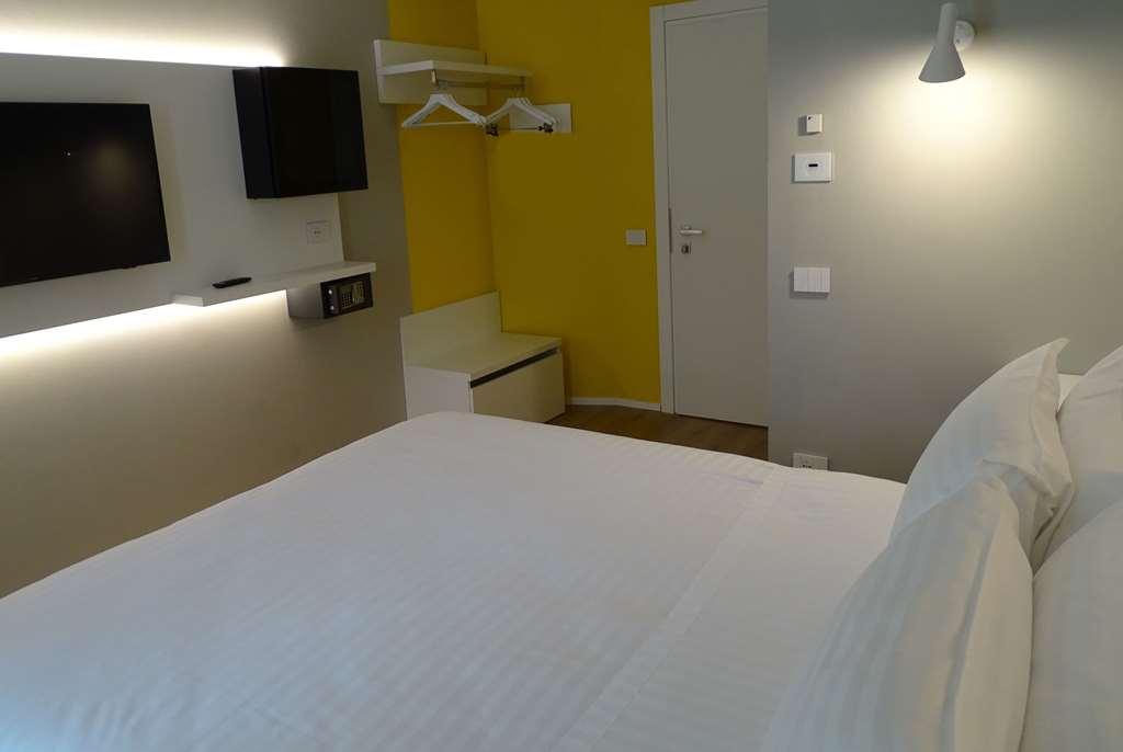 Wyndham Garden Florence Phòng bức ảnh